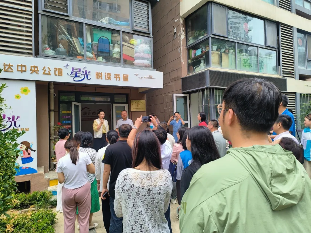 旭东门外讲解1.jpg
